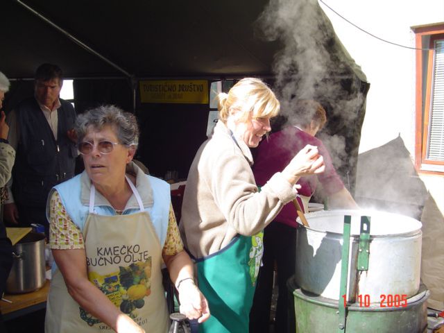 1. SREČANJE - VESELKOVIH - 30.9.2005. - foto