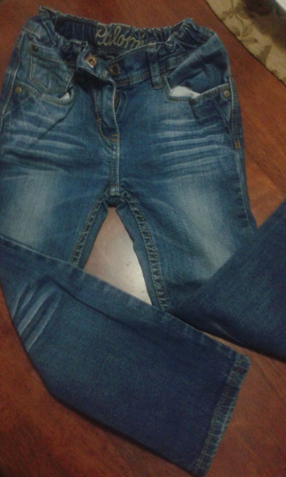 jeans hlače C&A št. 98, 4 eure