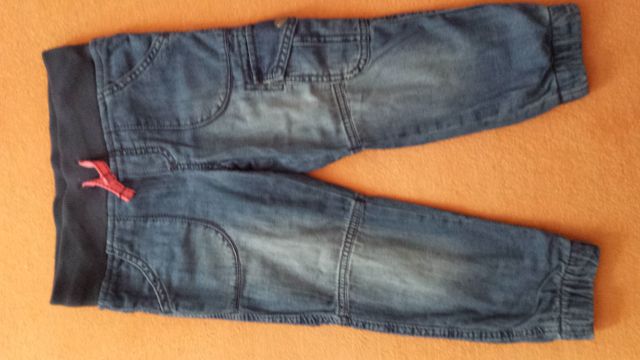 Jeans- kavbojke št. 104 - podložene- 3 eur