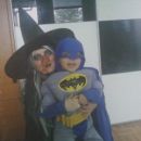 čarovnica in bat man  :D