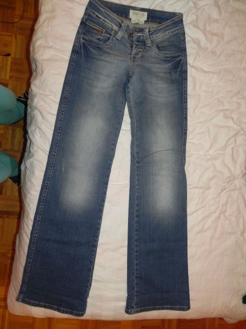 Raven kroj zara jeans, 34/36, 7 eur