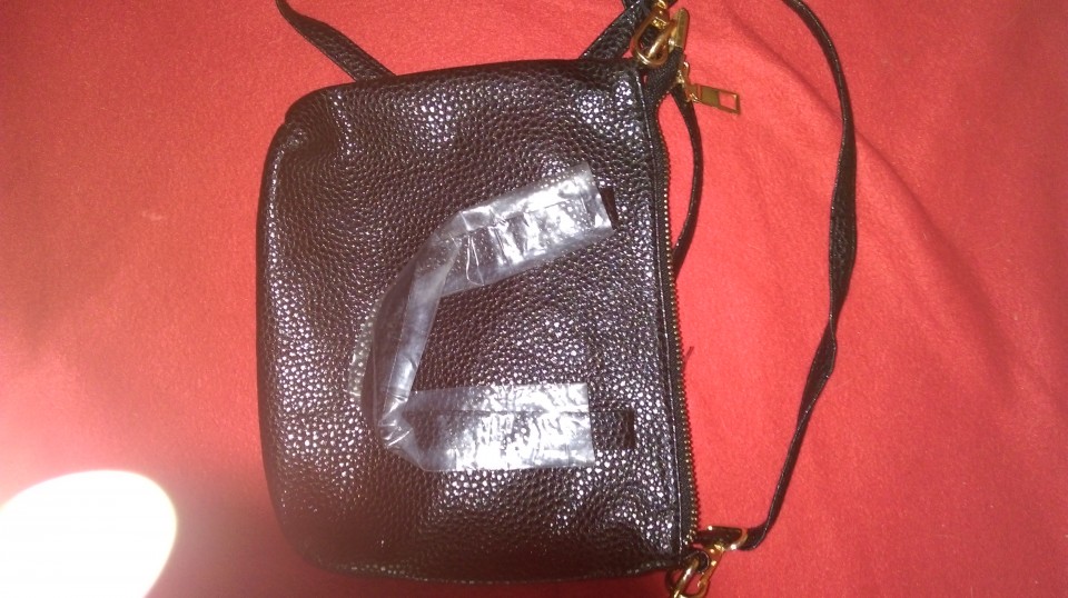 nova mini črna torbica
