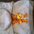Disney trenirka - tiger = jopica + hlače