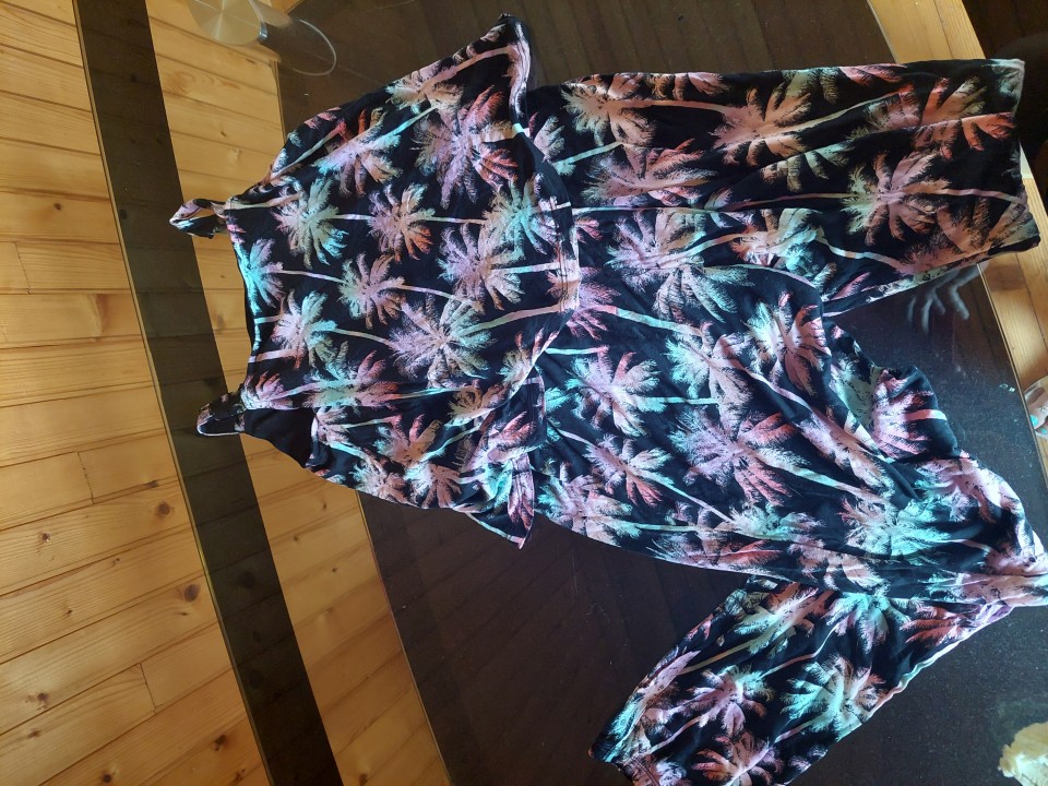 Deklica mešane st .140 in do xs - foto povečava