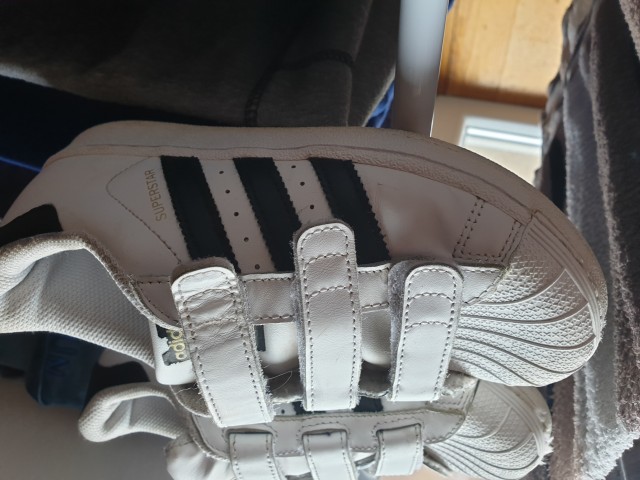 Adidas superstar