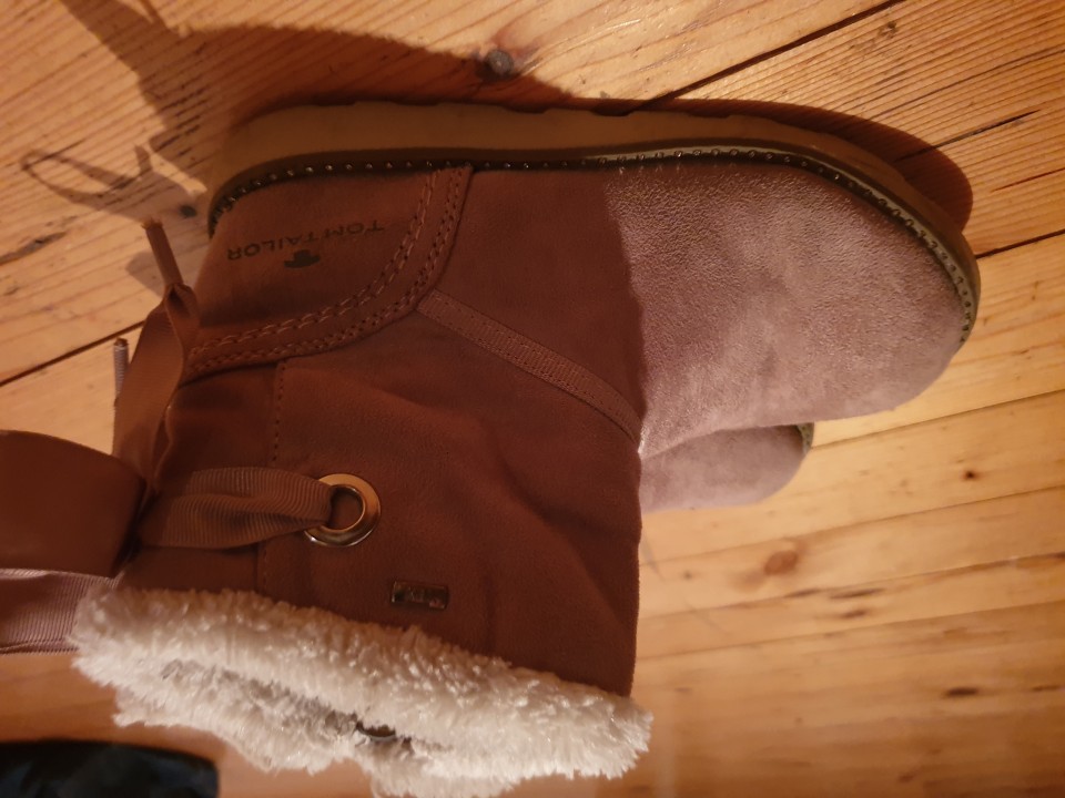 PRODANO - foto povečava