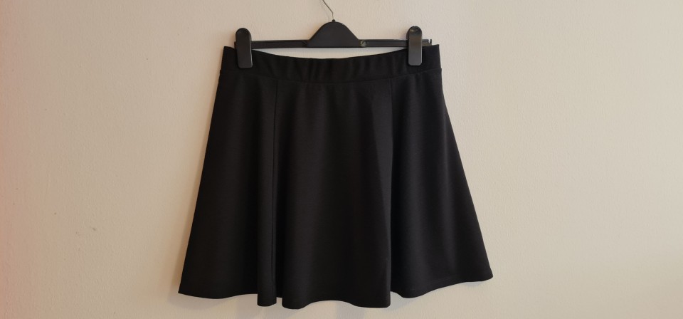 KRILO - st L+XL ■kompaktno ■plisirano ■kot novo
