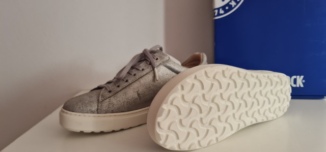 Obutev ○birkenstock ●usnje●št.39 ●nove - foto