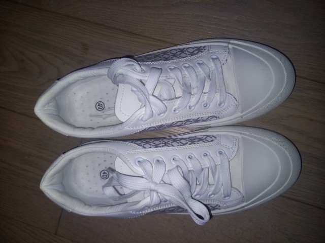 Superge 40 samo 20e