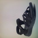 sandale sketchers