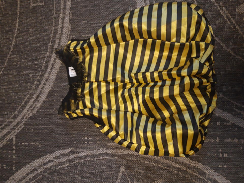 Pust čebelica 104 - foto povečava