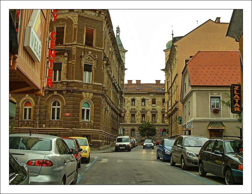 Celje, grad, galerija (likovna dela mladih) - foto povečava