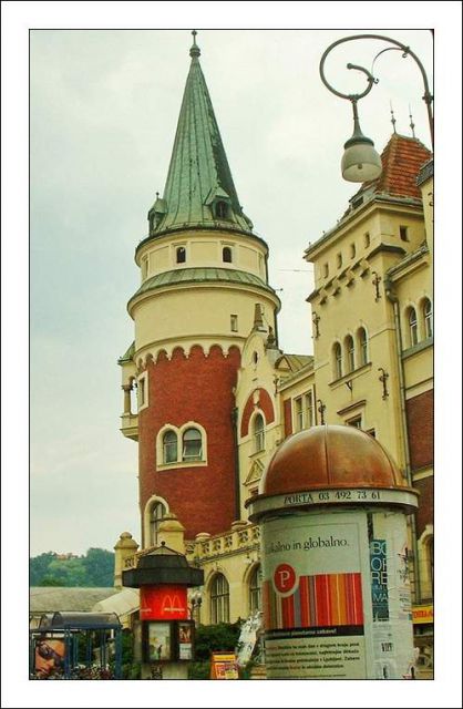 Celje, grad, galerija (likovna dela mladih) - foto