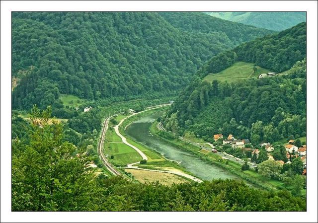 Celje, grad, galerija (likovna dela mladih) - foto