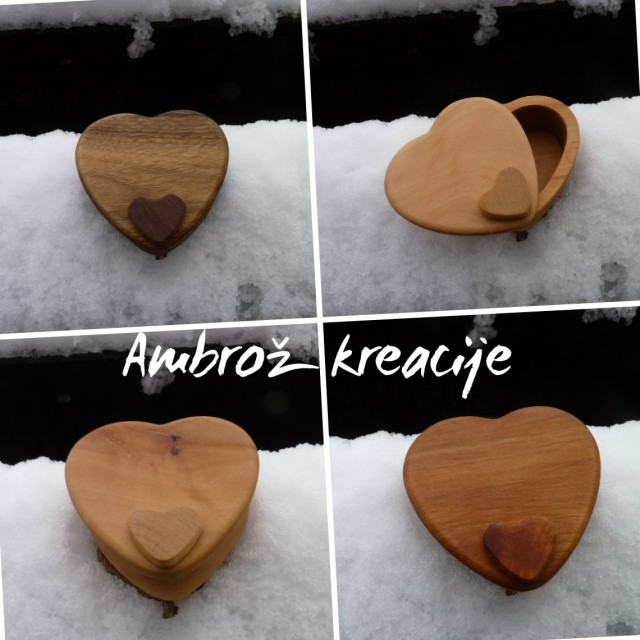 Šatuljice srček, iz različnih vrst lesa, 7 x 7 cm;  (28 €)