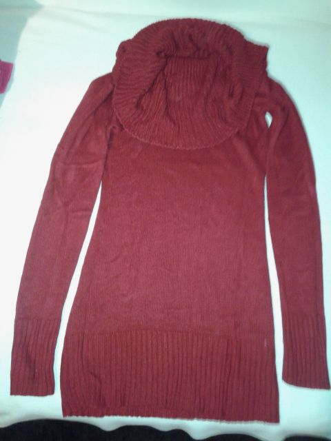 Pulover/tunika, rdeča, št. 38, cena 5€
