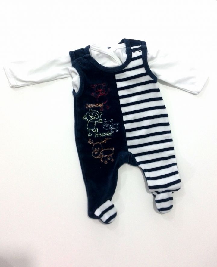 Oblačila za novorojenčka - foto povečava