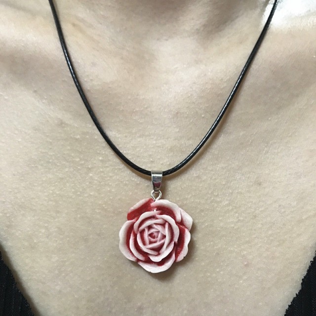 Posebna Unikatna Ogrlica Vrtnica, več barv