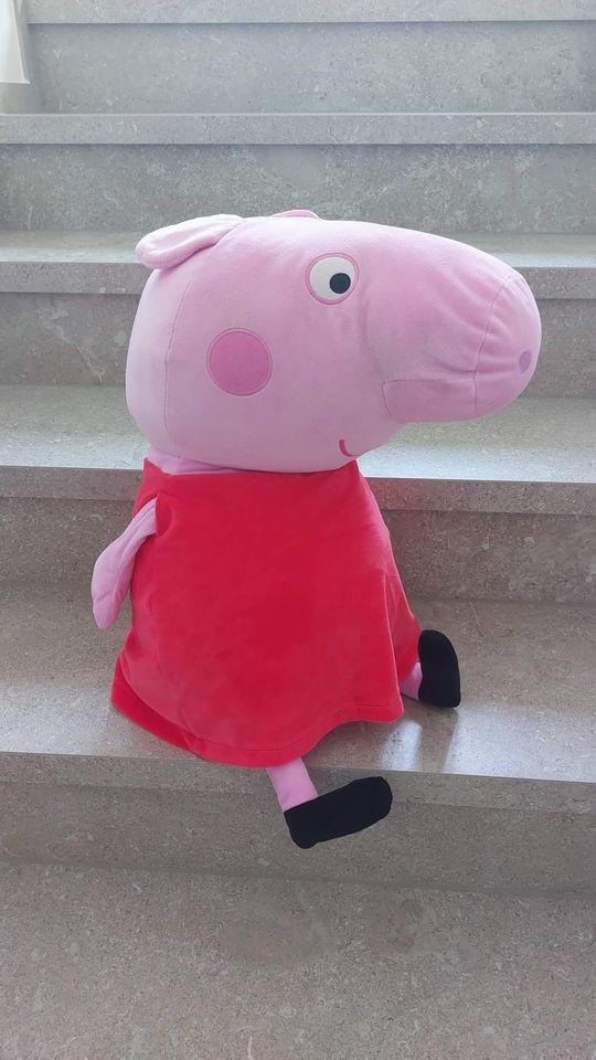 Pujsa Pepa 53 cm, 10 EUR - foto povečava