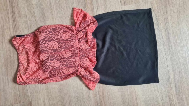 NOVA obleka 5 €