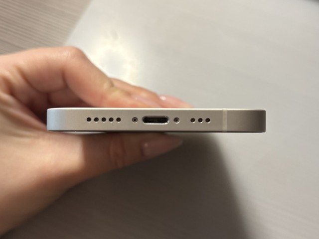 Apple iPhone 12 64GB Bela barva - foto
