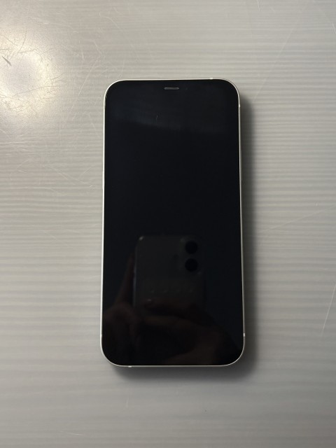 Apple iPhone 12 64GB Bela barva - foto