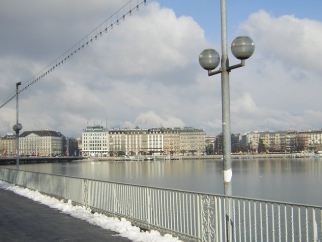Ženeva 2005-Broker - foto