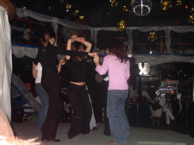 Novoletna zabava 2004 - foto