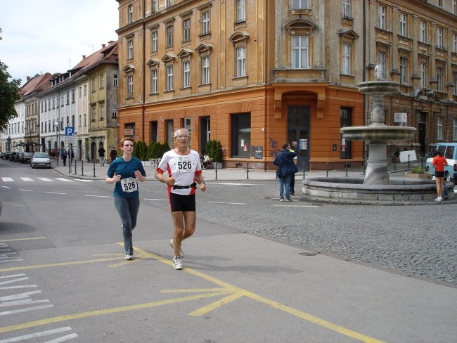 Ljubljana - tek trojk 2005 - foto povečava
