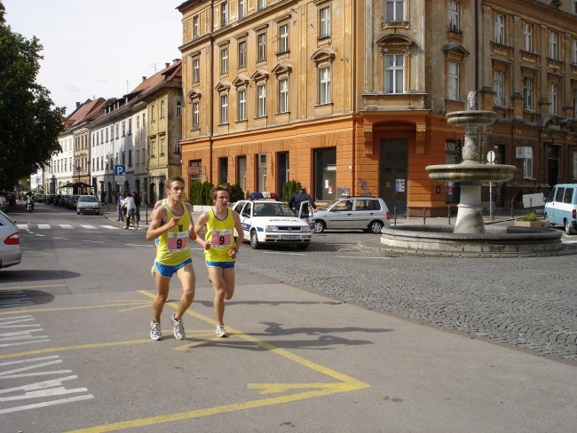 Tretja trojka na 12 km 