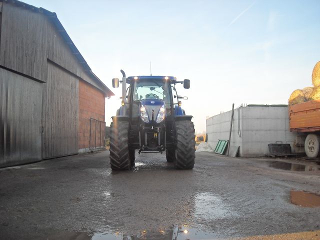 New holland t7 270