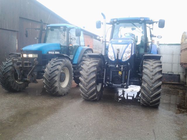 New holland t7 270 in new holland 8560 - foto