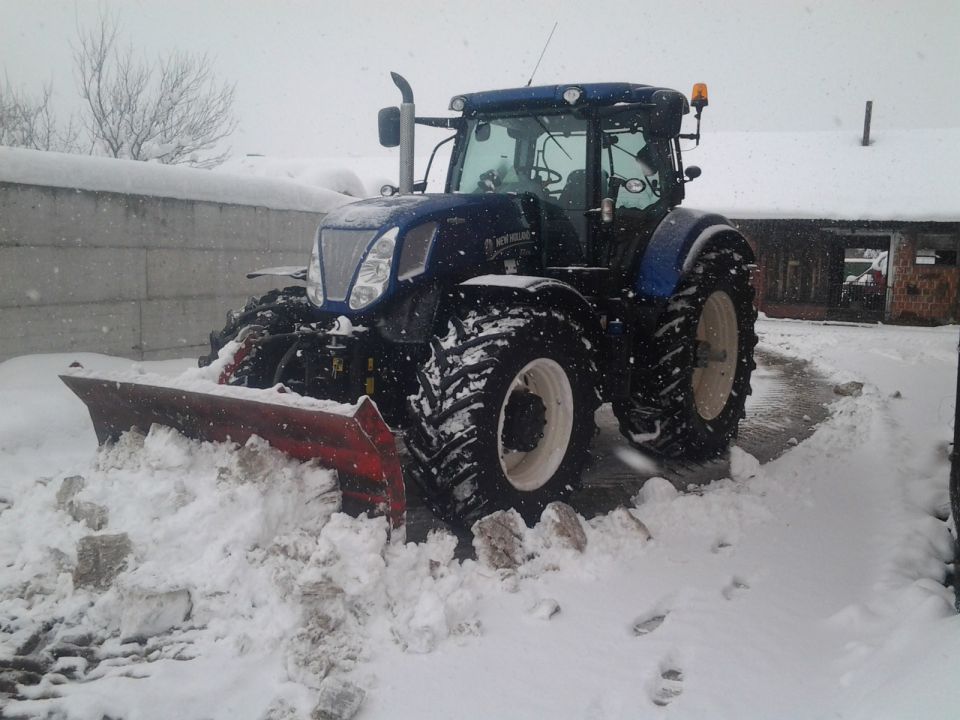 New holland t7 270 in new holland 8560 - foto povečava