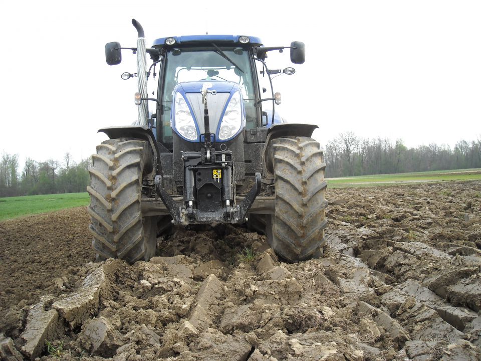 New holland t7 270 in new holland 8560 - foto povečava