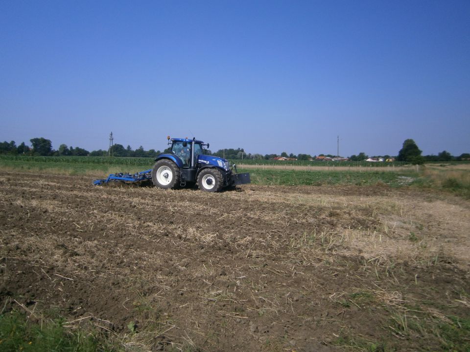 New holland t7 270 in new holland 8560 - foto povečava