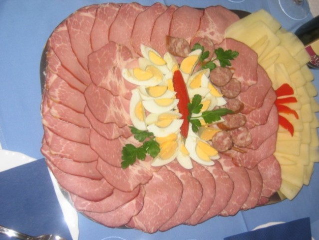 Hladni bife - foto