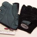 KOLESARSKE ROKAVICE - CHIBA --- 8 €