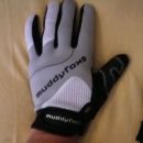 muddyfoxv2 - 16 €