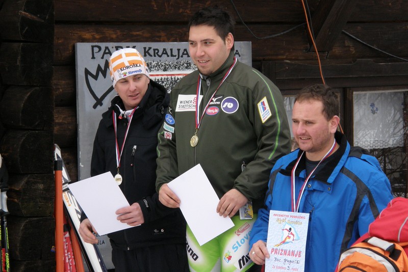 Veleslalom SKEI - v Črni_foto Franc - foto povečava