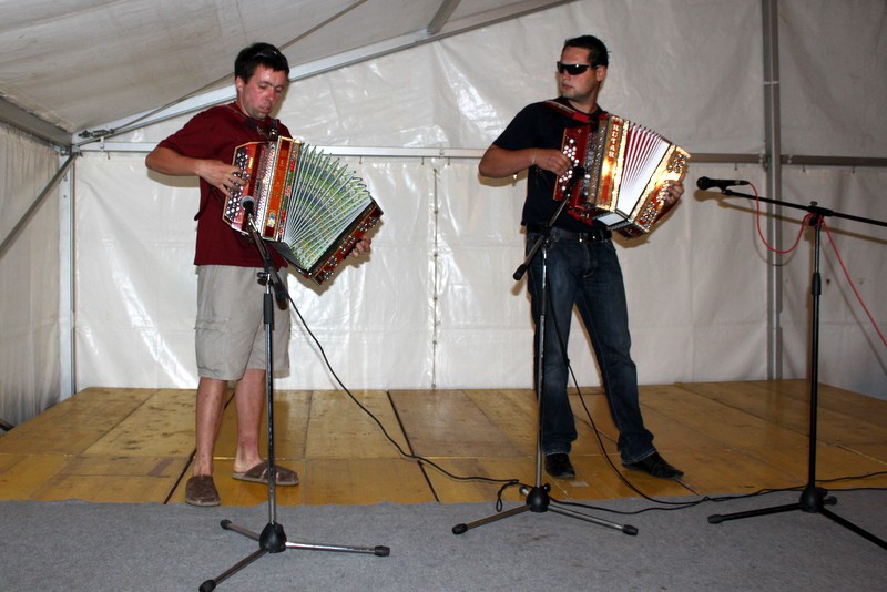 Harmonikaši na vasi 2009 - foto povečava