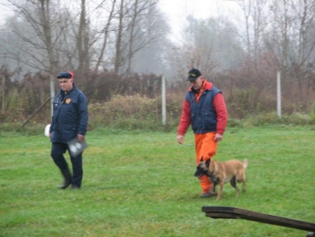 Izpiti-R_12.11.'05-graščina Dol - foto