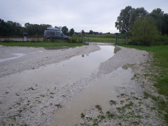 Poplava na poligonu_sept.'10 - foto