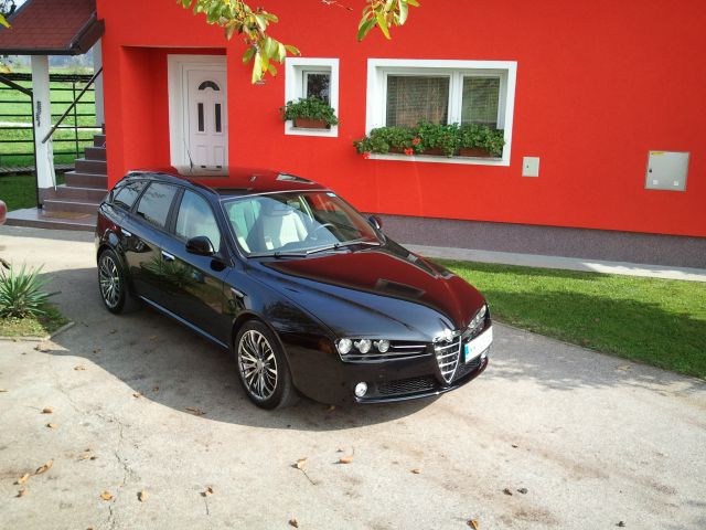 Alfa romeo 159 SW jtd 16V - foto