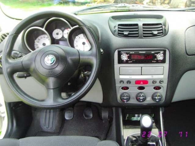 Alfa 147 - foto