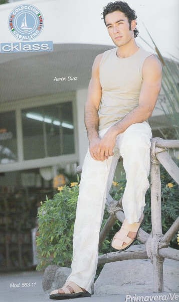 Aaron Diaz - Cklass - foto
