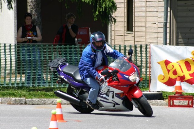 Spretnostna vožnja za DP Trebnje 2006  - foto