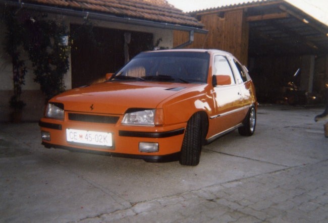 OPEL KADETT GSI - foto povečava