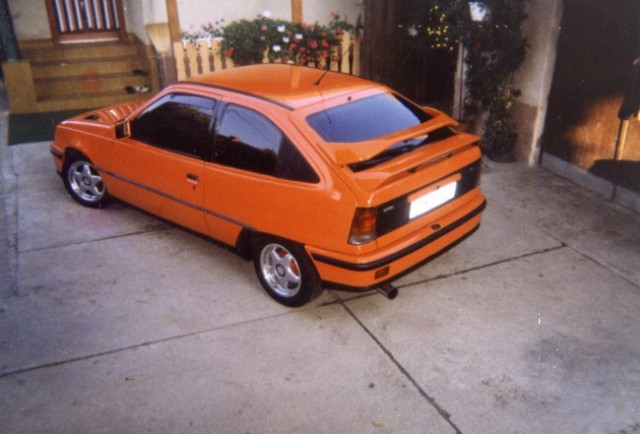 OPEL KADETT GSI - foto