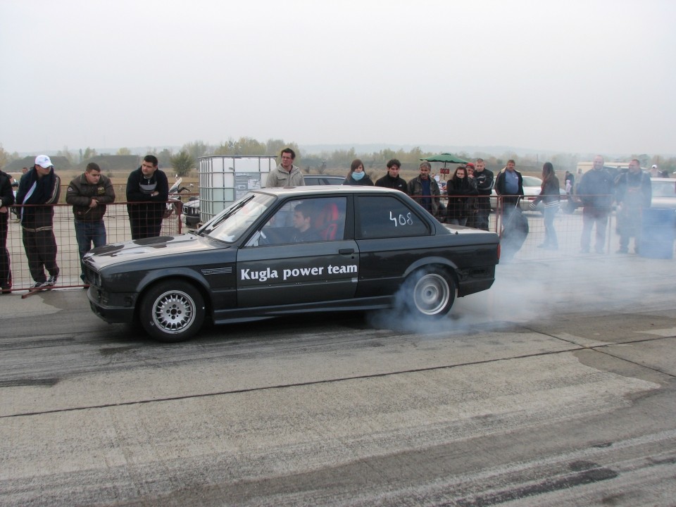 E30s50 - foto povečava