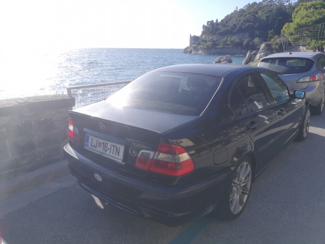 330d e46 - foto